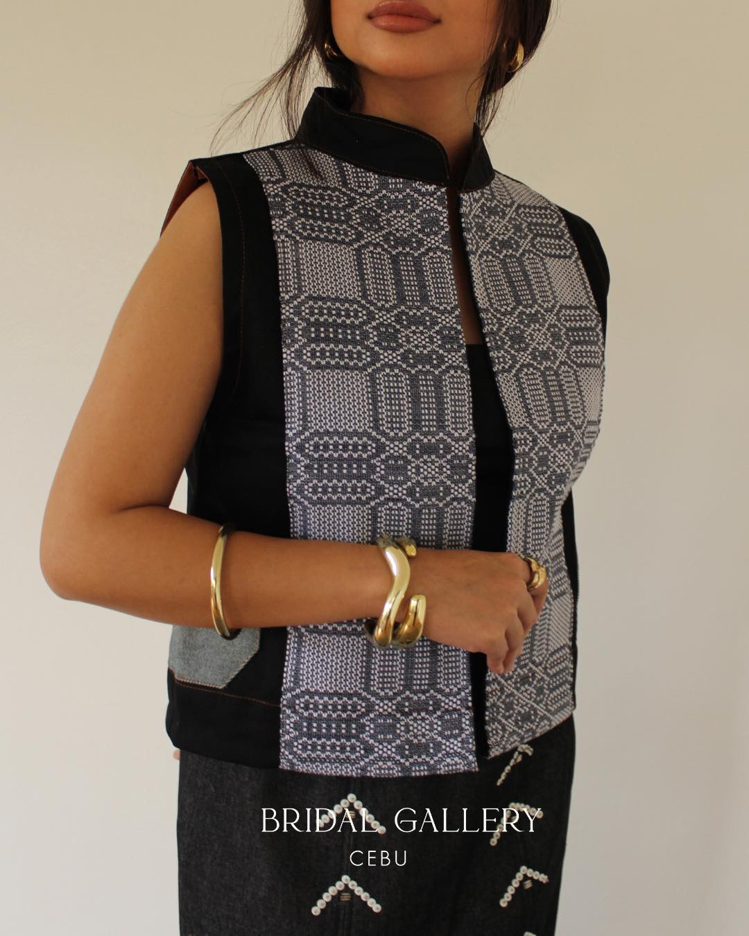 I did My Vest in black Denim with Isabela Weave